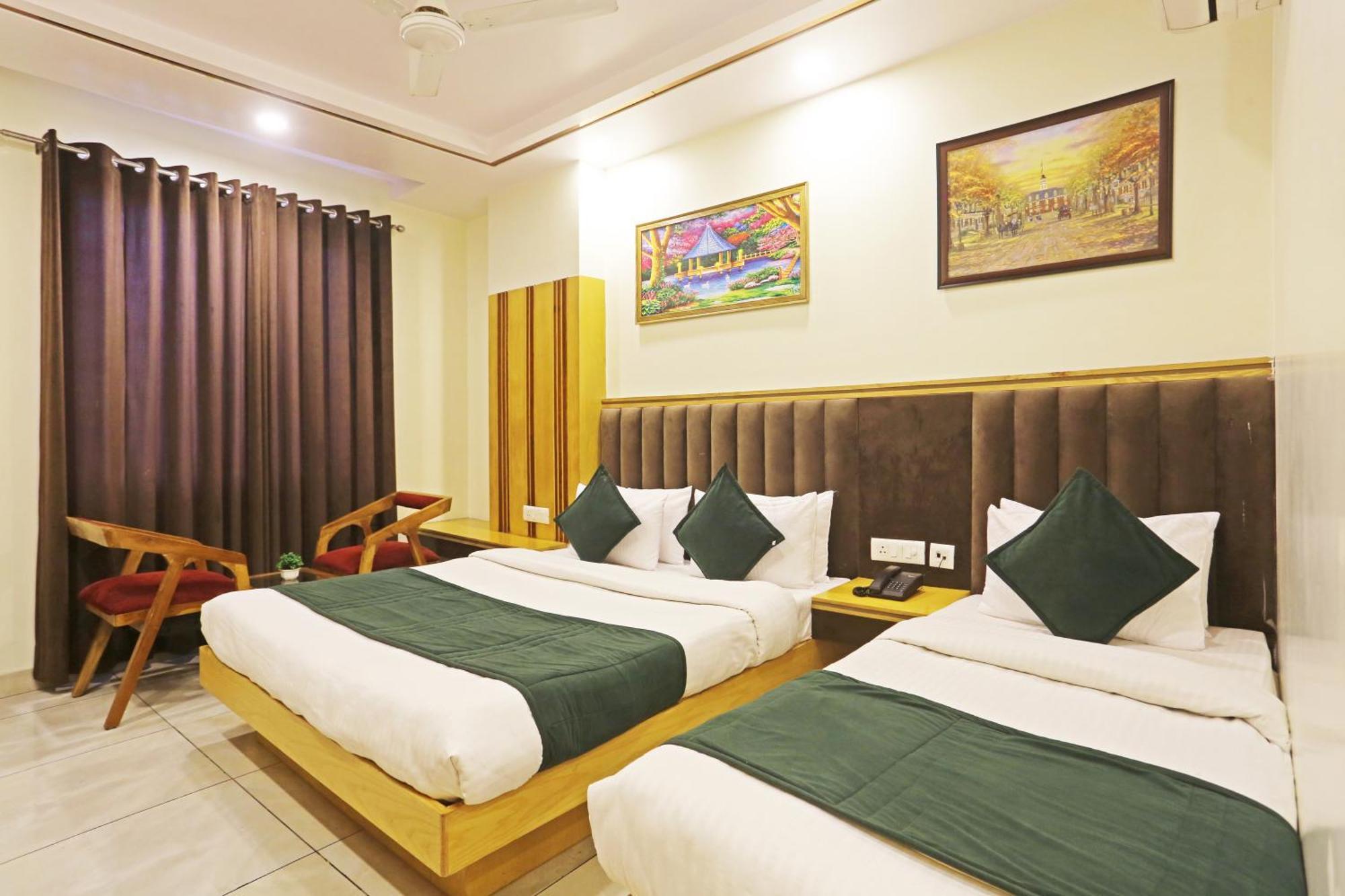 Hotel Aman Imperial Just A Minute Away From New Delhi Railway Station And Connaught Place Zewnętrze zdjęcie