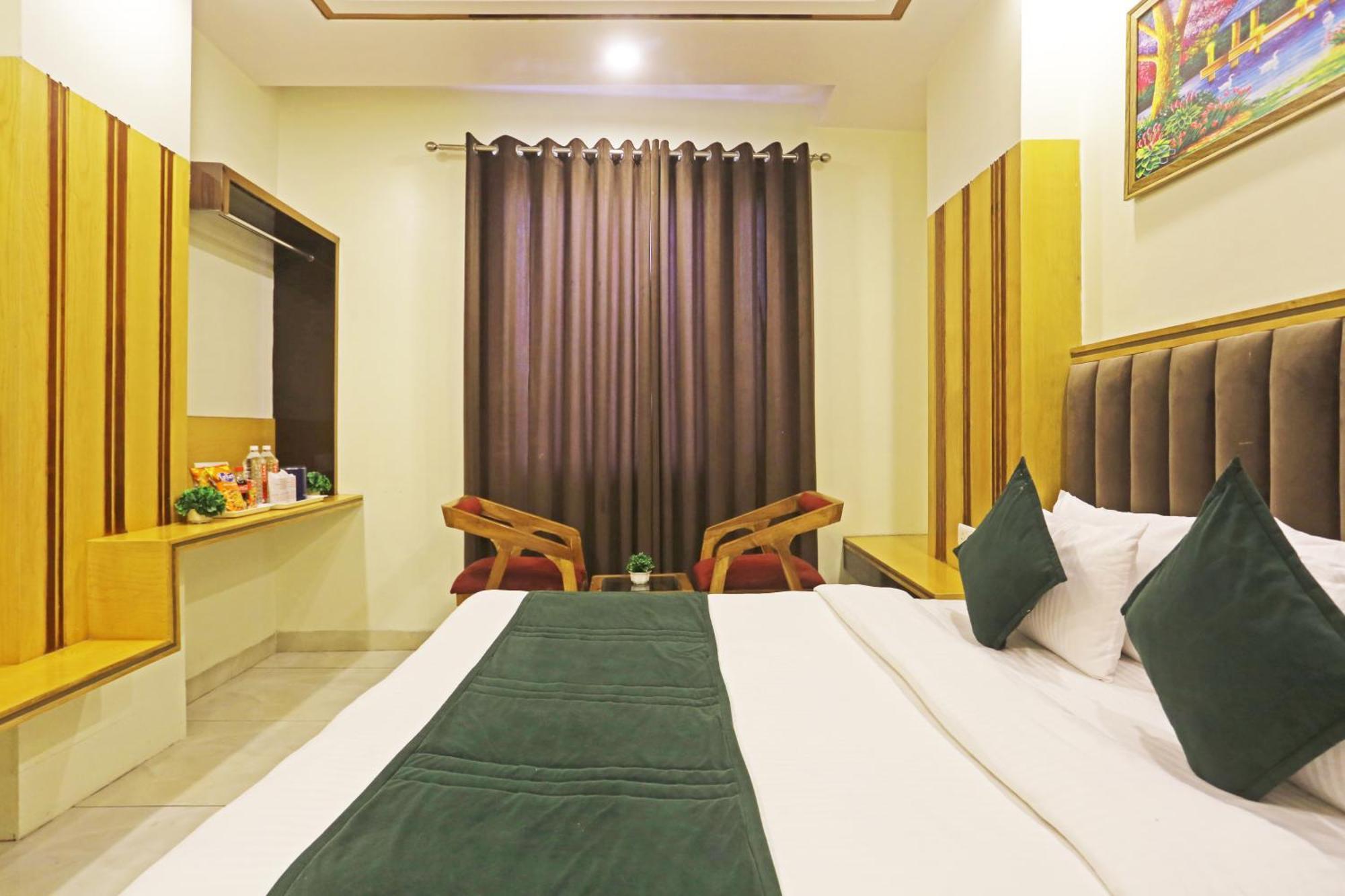 Hotel Aman Imperial Just A Minute Away From New Delhi Railway Station And Connaught Place Zewnętrze zdjęcie