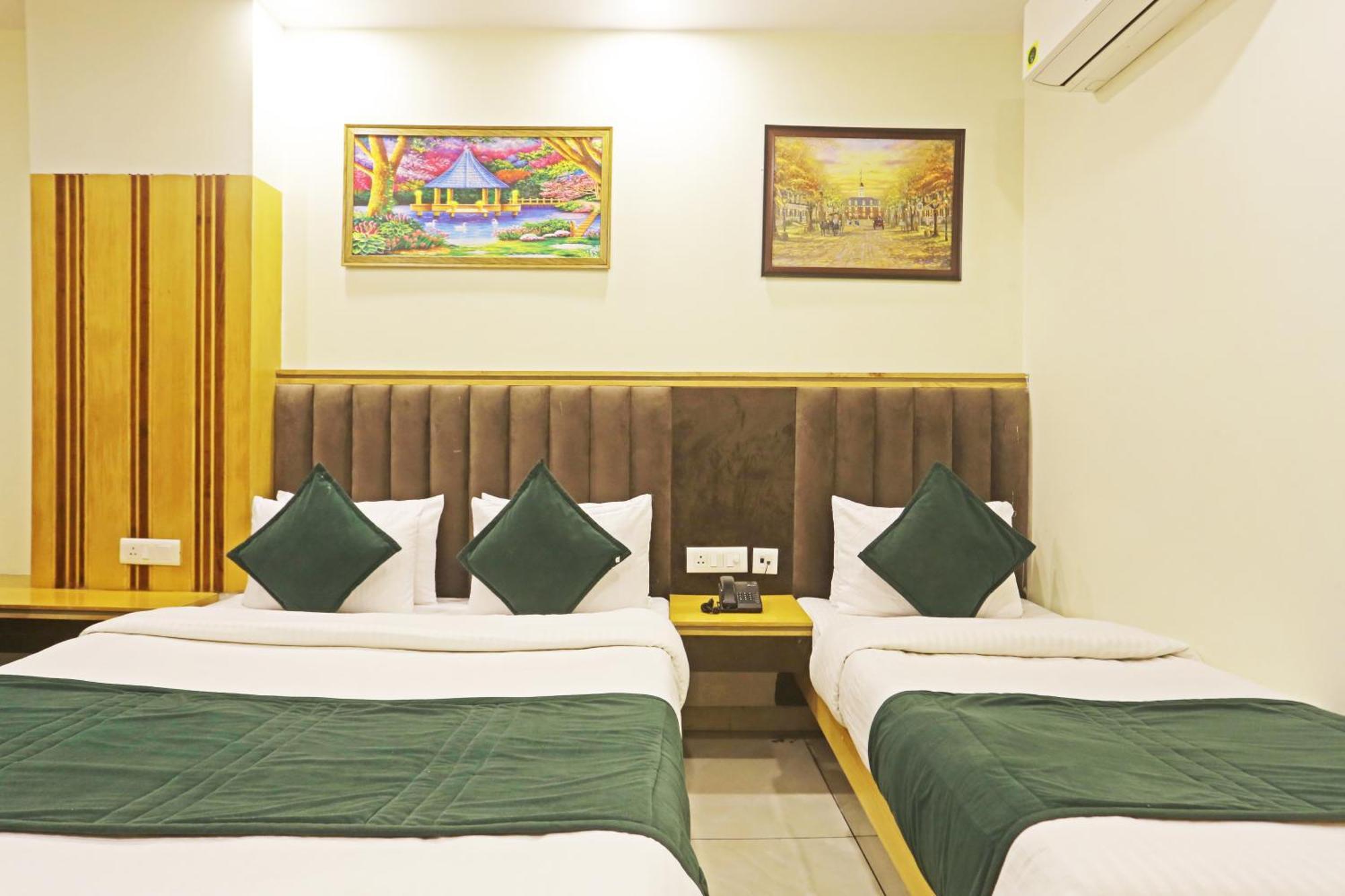 Hotel Aman Imperial Just A Minute Away From New Delhi Railway Station And Connaught Place Zewnętrze zdjęcie