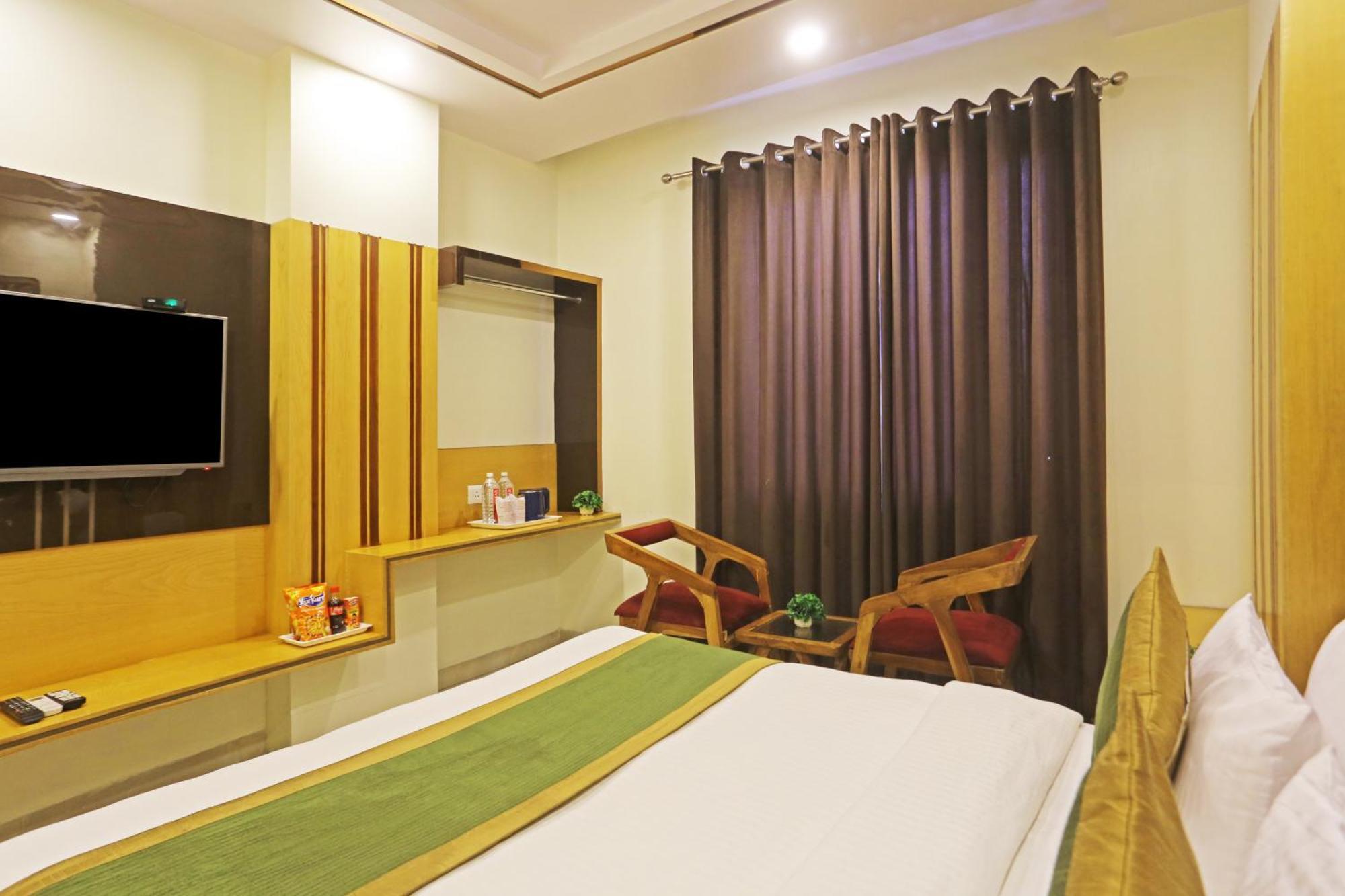 Hotel Aman Imperial Just A Minute Away From New Delhi Railway Station And Connaught Place Zewnętrze zdjęcie