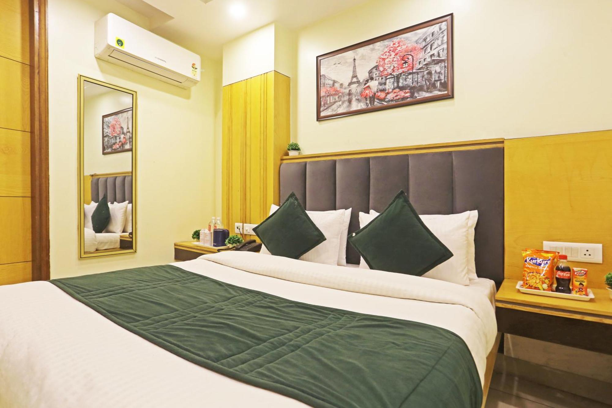 Hotel Aman Imperial Just A Minute Away From New Delhi Railway Station And Connaught Place Zewnętrze zdjęcie